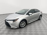 Used 2023 Toyota Corolla LE image 3