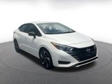 Used 2024 Nissan Versa SR image 3