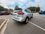 Used 2017 Nissan Rogue SV image 6