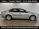 Used 2014 Volkswagen Passat 2.5 S image 2