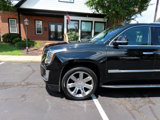 Used 2019 Cadillac Escalade Premium Luxury image 2