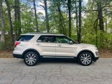 Used 2017 Ford Explorer Platinum image 6