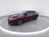 Used 2017 Nissan Maxima Platinum image 4
