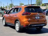 Used 2018 Nissan Rogue SV image 3