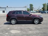 Used 2014 Kia Sorento LX image 4