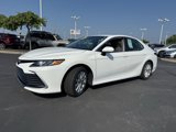 Used 2022 Toyota Camry LE image 4