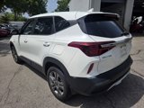 Certified 2023 Kia Seltos LX image 2