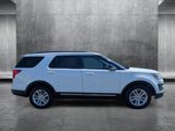 Used 2016 Ford Explorer XLT image 4
