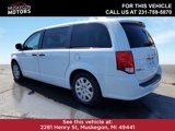 Used 2019 Dodge Grand Caravan SE w/ UConnect Hands-Free Group image 3