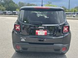 Used 2021 Jeep Renegade Sport image 4