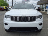 Used 2020 Jeep Grand Cherokee Laredo image 2