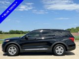 Used 2021 Ford Explorer XLT image 3