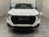 Used 2023 GMC Terrain SLE w/ Driver Convenience Package image 2