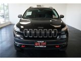 Used 2015 Jeep Cherokee Trailhawk image 2