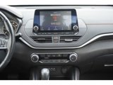 Used 2022 Nissan Altima 2.5 SR image 4