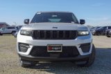 New 2025 Jeep Grand Cherokee Altitude image 2