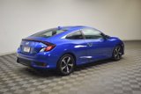 Used 2017 Honda Civic Touring image 4