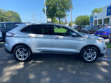 Used 2018 Ford Edge Titanium image 2