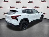 Used 2024 Chevrolet Trax LS w/ LS Convenience Package image 5