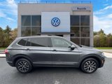Certified 2021 Volkswagen Tiguan SE w/ Panoramic Sunroof Package image 2