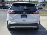 Used 2021 Ford Edge SEL w/ Convenience Package image 4