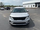 Used 2022 Kia Carnival LX image 2
