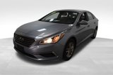 Used 2017 Hyundai Sonata SE image 2