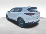 Used 2020 Kia Sportage LX image 3