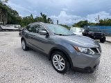 Used 2018 Nissan Rogue Sport SV image 3