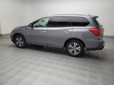 Used 2019 Nissan Pathfinder SL image 3