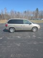 Used 2004 Dodge Caravan SXT image 3