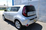 Used 2016 Kia Soul ! image 4
