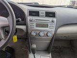 Used 2010 Toyota Camry LE image 3