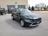 Certified 2022 Hyundai Kona SEL image 2