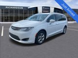 Used 2017 Chrysler Pacifica Touring-L Plus image 1