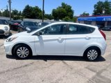Used 2017 Hyundai Accent SE image 2