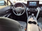 Used 2022 Toyota Venza LE image 4