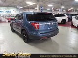Used 2018 Ford Explorer XLT image 3