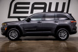 Used 2025 Jeep Grand Cherokee Laredo X image 5