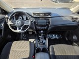 Used 2019 Nissan Rogue SV image 6