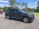 Used 2023 Ford Explorer XLT w/ Equipment Group 202A image 3