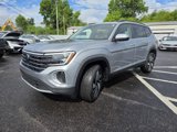 Used 2024 Volkswagen Atlas SE image 3