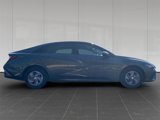 Used 2025 Hyundai Elantra SE w/ Cargo Package image 6