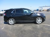 Used 2019 Chevrolet Equinox Premier image 2