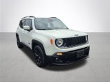 Used 2017 Jeep Renegade Altitude image 4