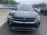 Certified 2024 Volkswagen Taos SEL image 5