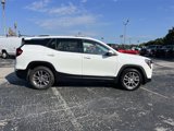 Used 2023 GMC Terrain SLT image 2