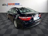 Used 2017 Toyota Camry XLE image 3