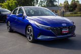 Certified 2023 Hyundai Elantra Limited w/ Preferred Accessory Package image 5