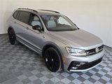 Used 2021 Volkswagen Tiguan SE R-Line image 2